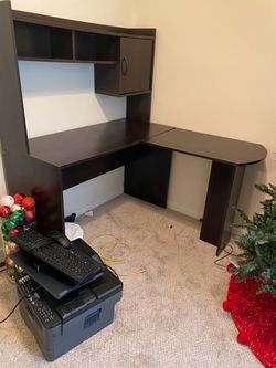 Computer work desk