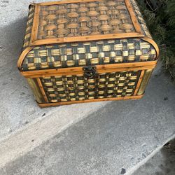 Trunk Storage (wicker/Copper) Wood Case