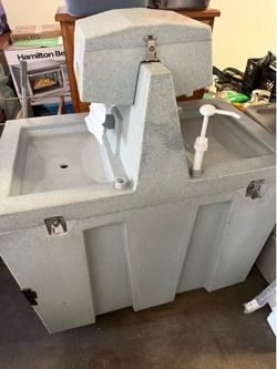 Portable sink double