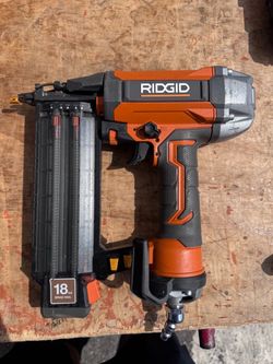 Ridgid 18GA Brad Nailer