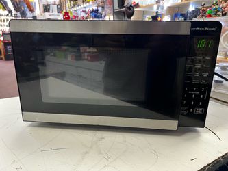 Hamilton Beach 0.9 Cu Ft Countertop Microwave Oven