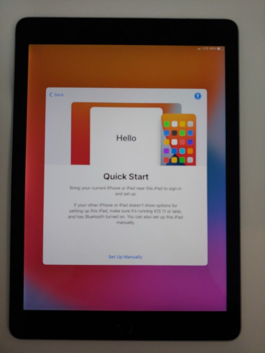 iPad Pro 9.7" (MLPW2LL/A) Wifi