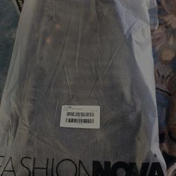 Fashion Nova Grey Wash Flare Jeans Size 3