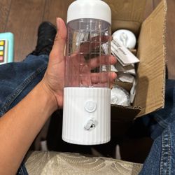 Vivitar Electronic Blender , 5$ Each 