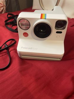 Polaroid Now