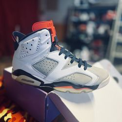 JORDAN 6’s..Size 11 .z WORN MAYBE 4-5TIMES..$70