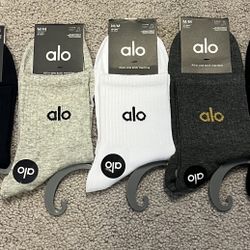 5 ALO Yoga Ankle Socks Medium  (5 Pairs)