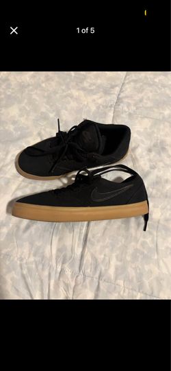 Nike shoes size 4Y
