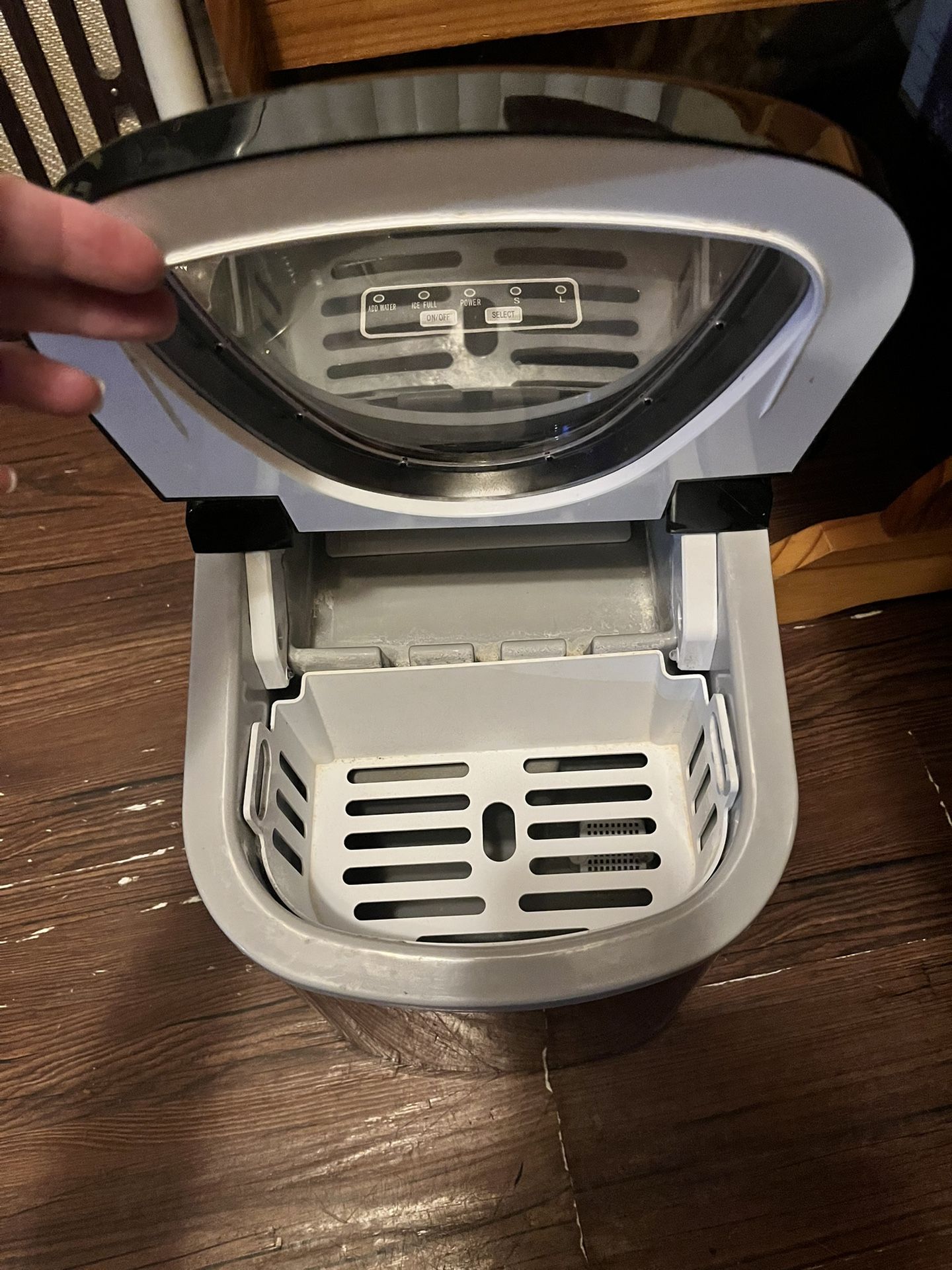 Counter Top Ice Maker
