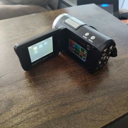 Digital Video Camera 