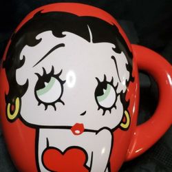 Betty Boop Ceramic Mug (18oz)