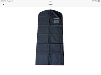 GUARANTEED AUTHENTIC CHANEL BLACK NYLON GARMENT BAG