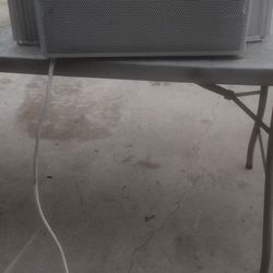 Toshiba 8000 BTU Works Great $90 Located In Sebastian 