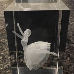 3D LASER ETCHED CRYSTAL PAPERWEIGHT BALLERINA FIGURINE CUBE