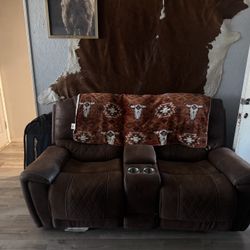 Couch & Loveseat Recliners 