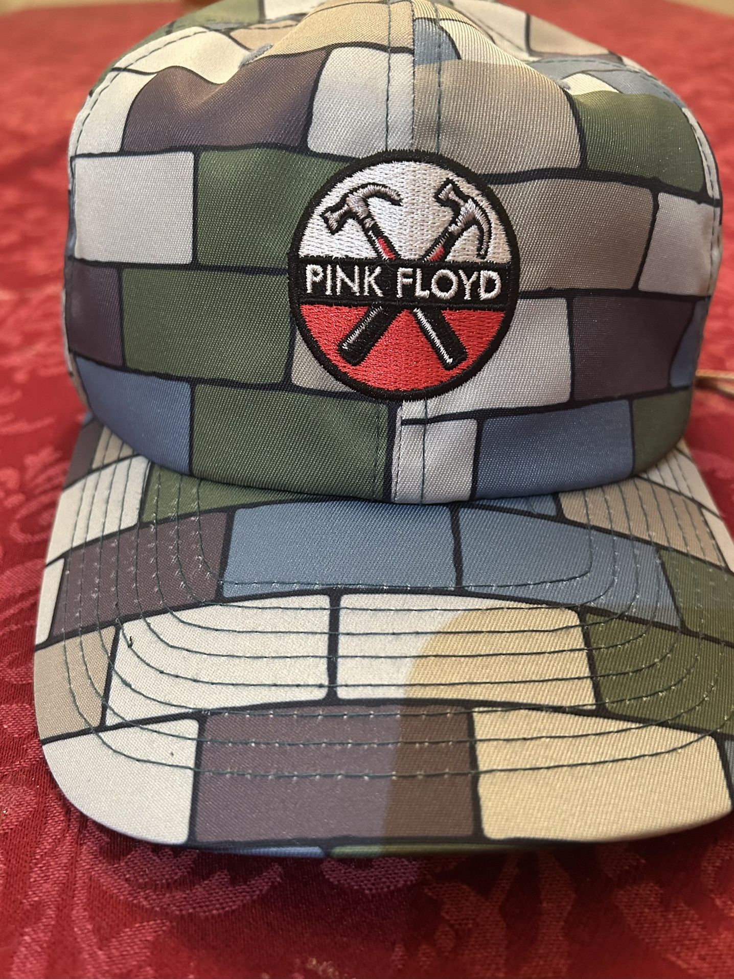 Multicolored Pink Floyd, The Wall Baseball Cap