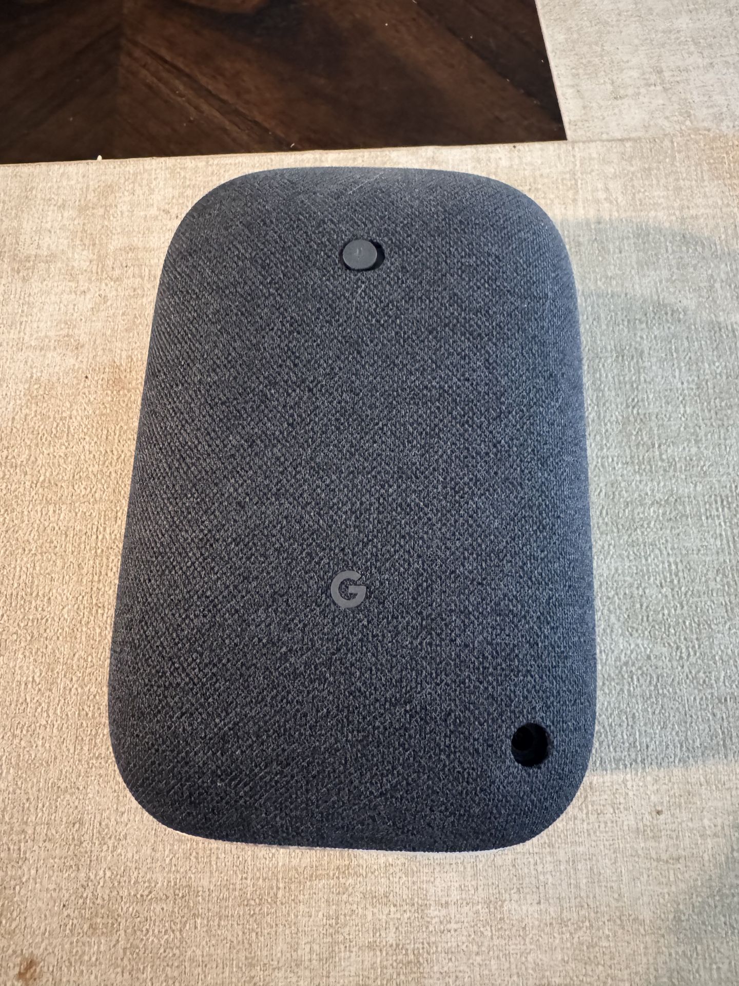 Google Nest Audio Charcoal Wireless Bluetooth Wi-Fi Smart Speaker with assistant