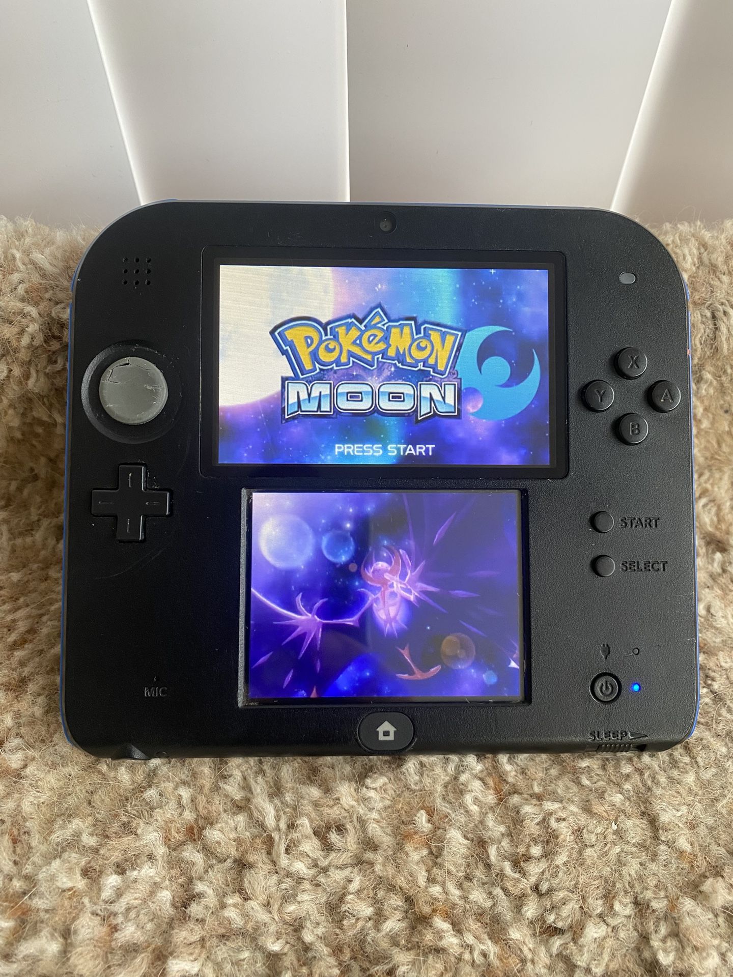 Nintendo 2 Ds + Pokemon Moon 🌙