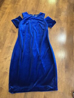 Woman’s Calvin Klein royal blue velvet dress shipping available