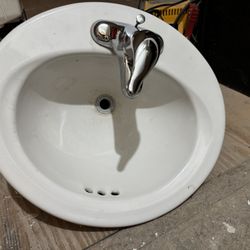 Bathroom sink