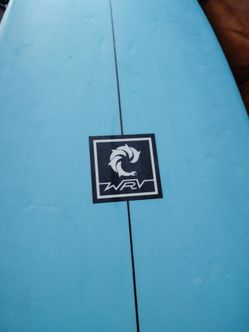 5'6 thruster WRV board