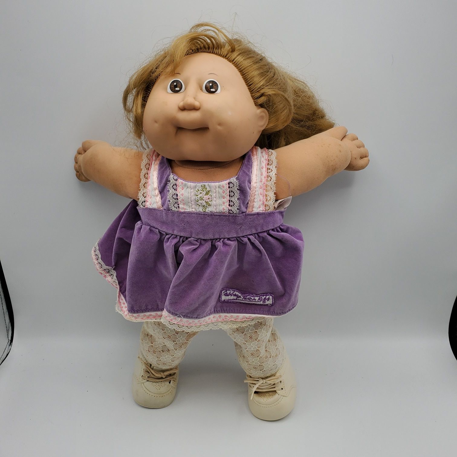 Vintage cabbage patch kids doll