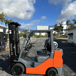 Forklifts For Sale 