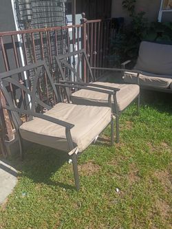 Vendo estas sillas de patio
