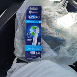 Oral B Replacement Brush Heads 