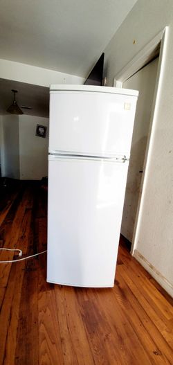 Refrigerador mediano