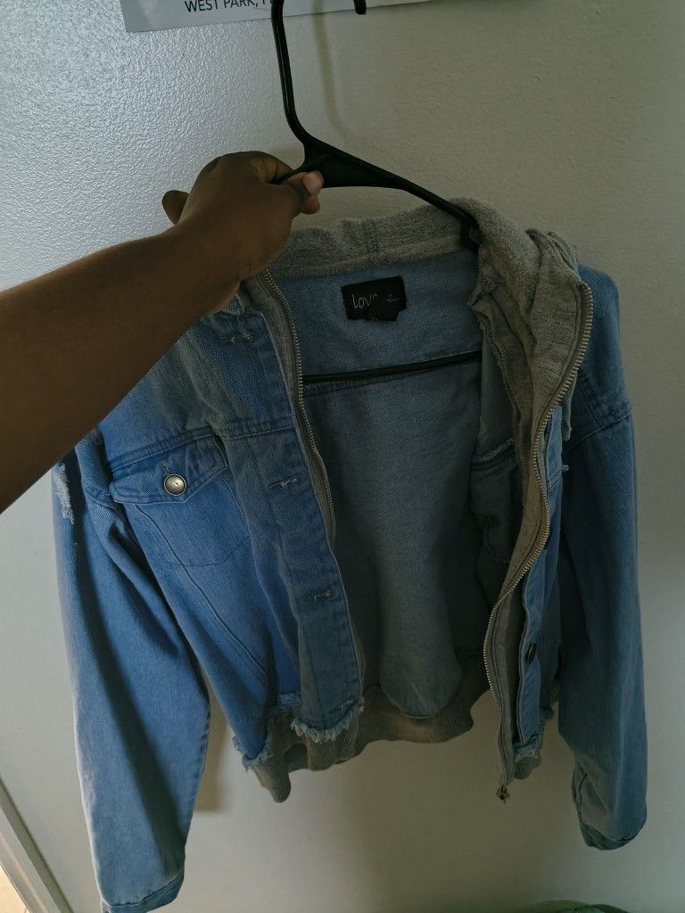 Jean Jacket With Grey Hood