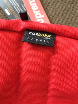 Supreme Crossbody Bag (Red, Black and Beige) for Sale in Petersburg, VA -  OfferUp