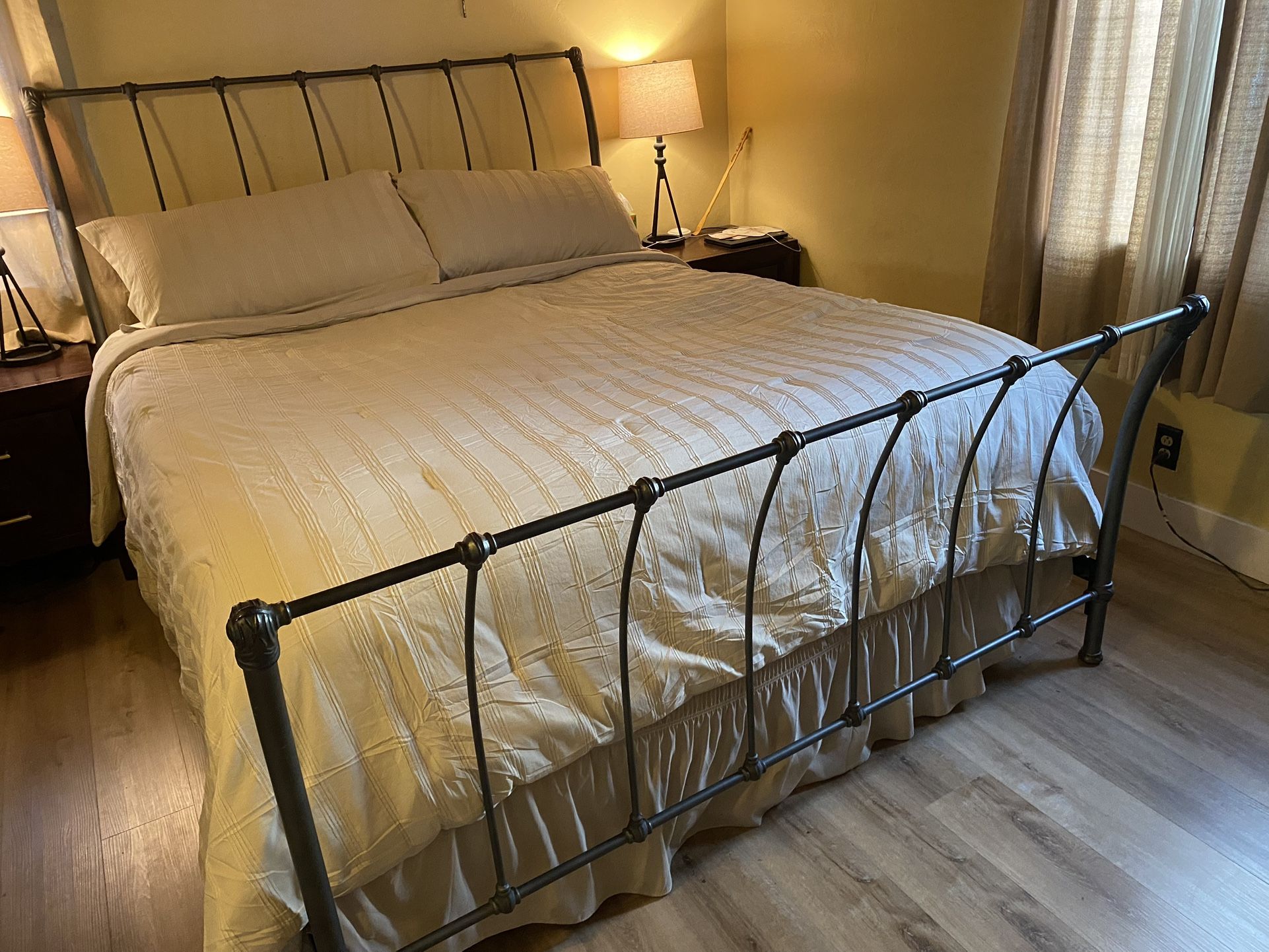 Metal Bed Frame