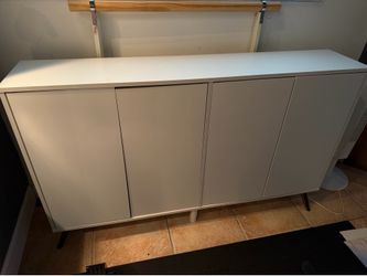 White Cabinet