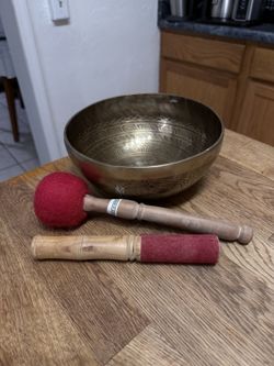 Tibetan singing Bowl & Mallets