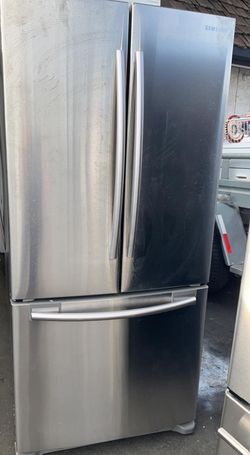 Samsung 3 Door 33" Wide Stainless Steel Fridge
