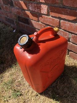 2 Gas Cans