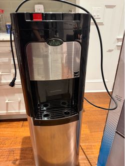 VIVO 3 and 5 gallon water dispenser - HOT water works great