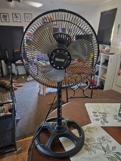 Small fan