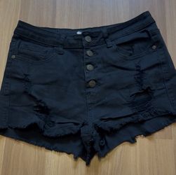 🖤 Machine Black Distressed Denim Shorts – Size 30 🖤