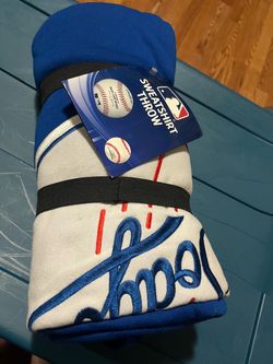 MLB LA Dodgers sweatshirt throw blanket 54”x84”