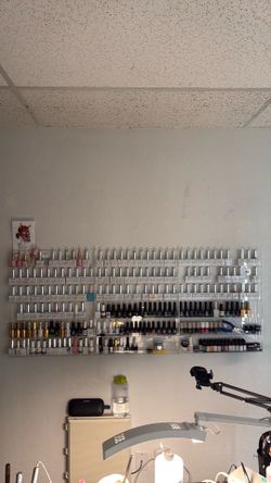 Gel bottle polishes