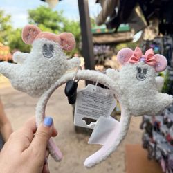DISNEY GHOST EARS NWT