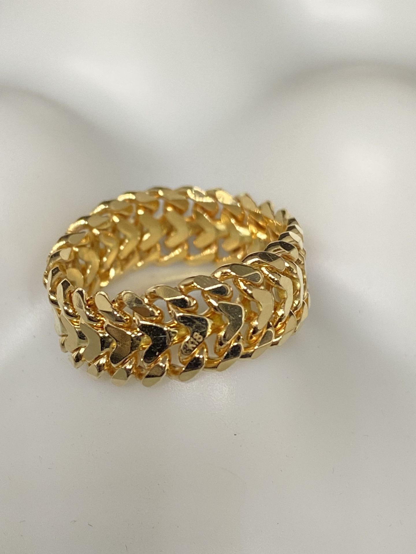 Heartbiz 18k Pure Gold Ring