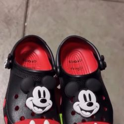 Mickey Crocs 