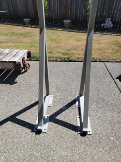 Brackets for shelves