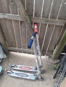 Two razor scooter