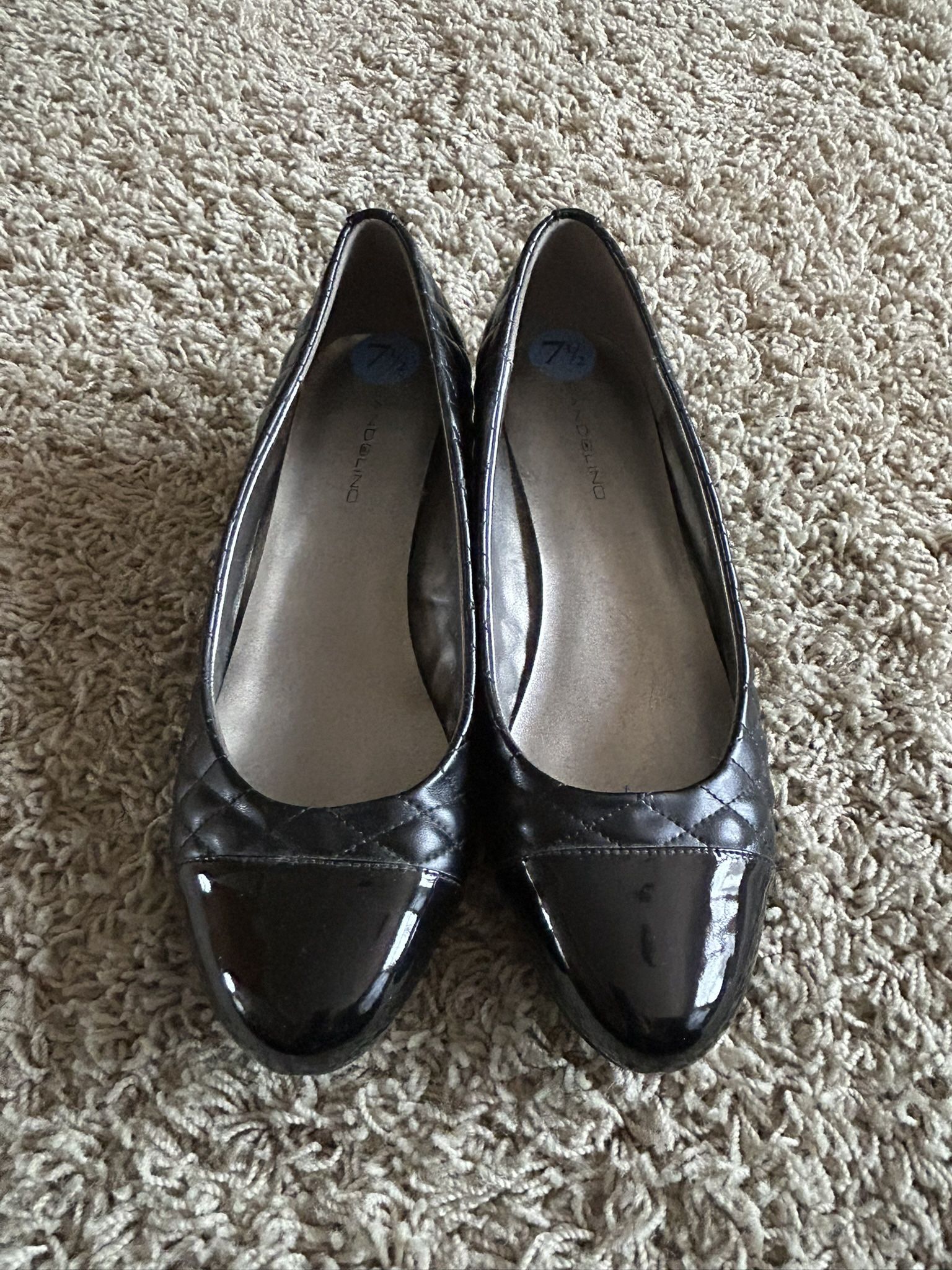 Like New Size 7.5 Dressy Wedge Shoes