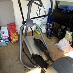 Precor Elliptical EFX 5.19 