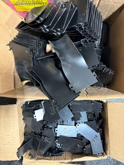 HUGE LOT OF  SAFETY PLATES
